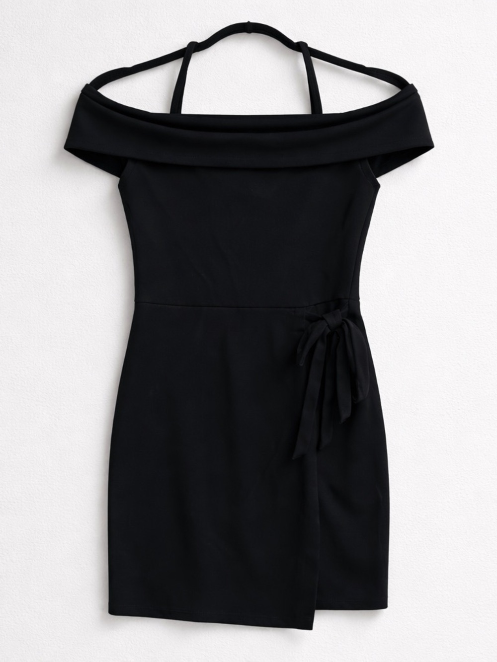 Solemio Black One-Shoulder Tie-Waist Mini Dress